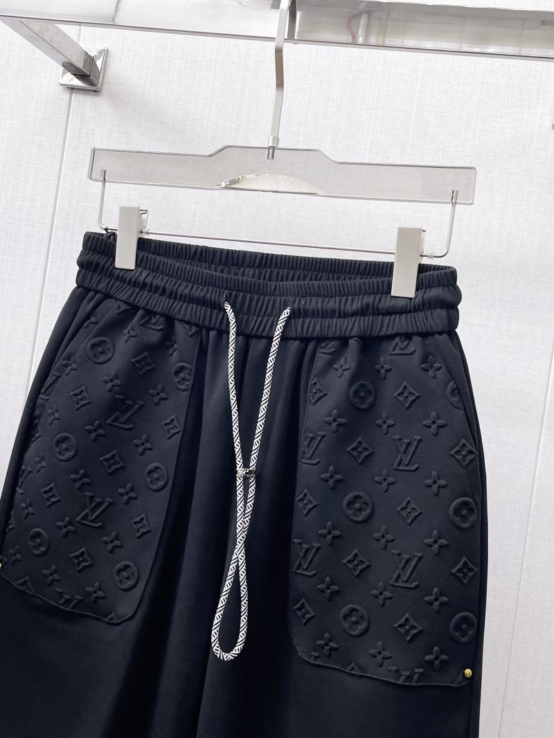 Louis Vuitton Short Pants